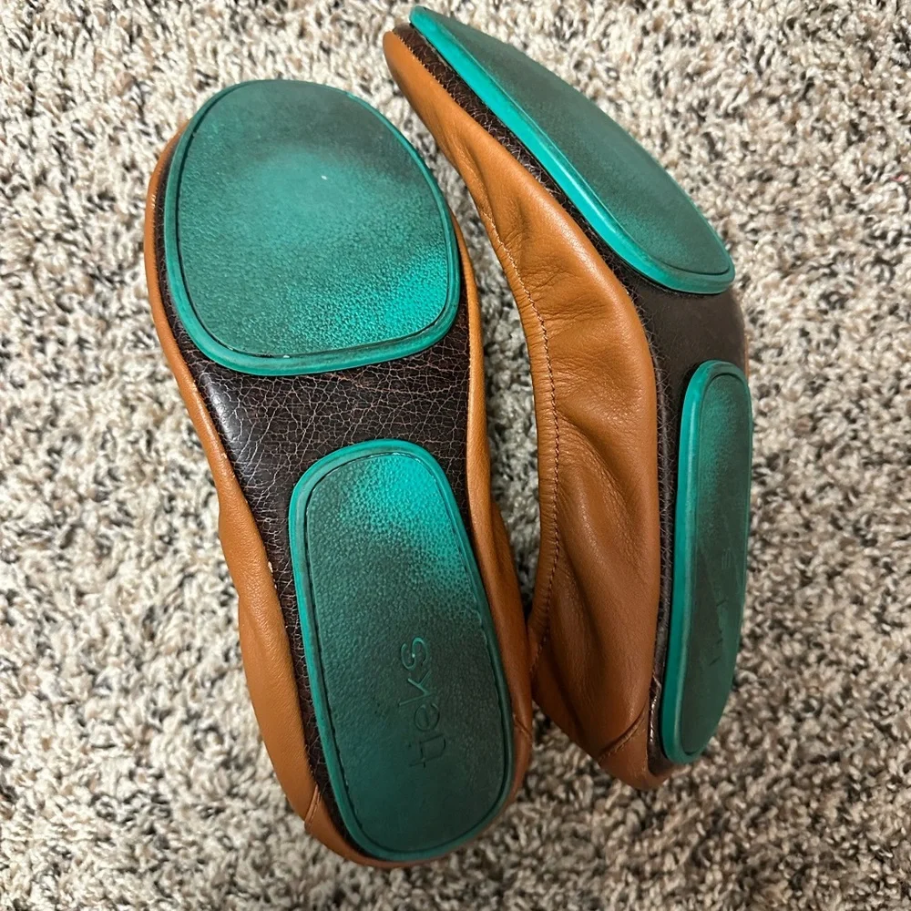 Tieks Tan Leather Ballet Flats with Teal Stripe - Picture 4 of 4